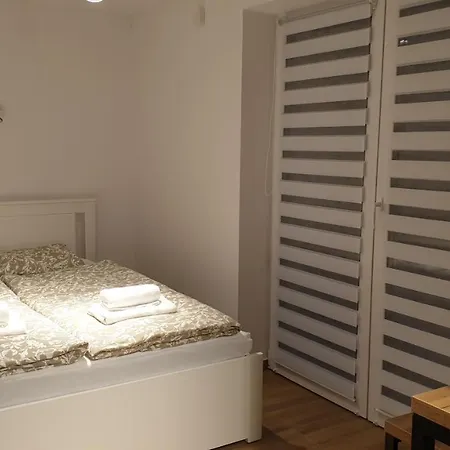 Dom Pod Groniem Πανσιόν 3*