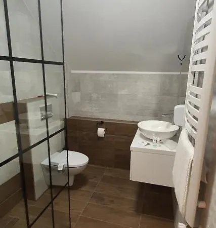 Gæstehus Dom Pod Groniem 3*