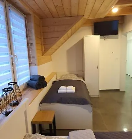 Dom Pod Groniem Rzyki